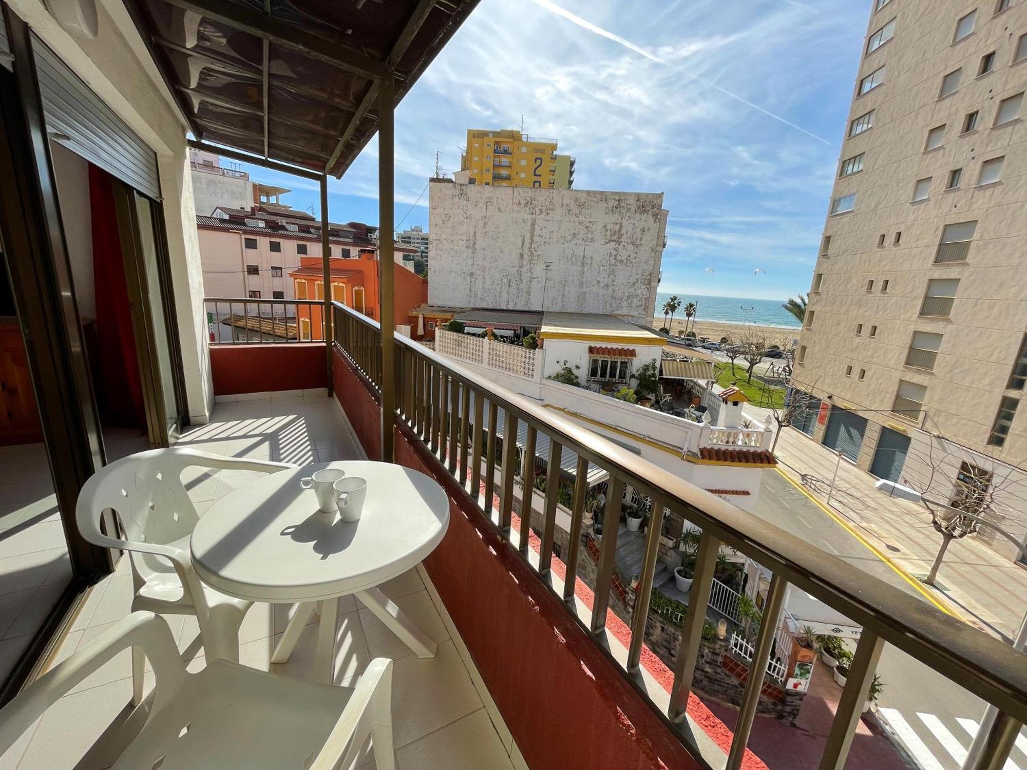 Apartamentos Playa Oropesa 3000 أوروبيسا ذيل مار المظهر الخارجي الصورة
